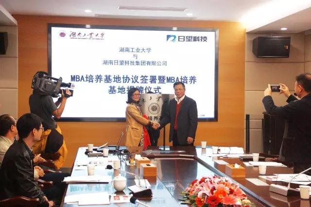 邵東縣宋家塘雙喜婚慶服務中心,婚慶策劃,婚車服務,氣模拱門,慶典服務,宴會服務 邵東縣宋家塘雙喜婚慶服務中心,婚慶策劃,婚車服務,氣模拱門,慶典服務,宴會服務